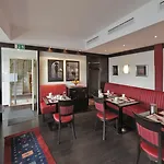 Hessischer Hof 3*