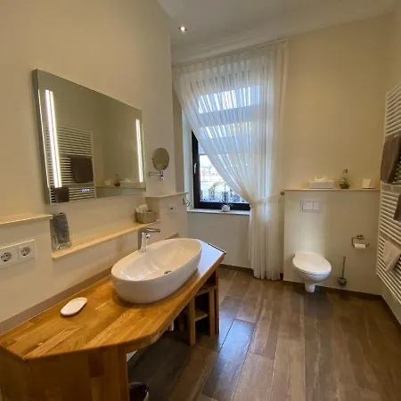 Hotel Hessischer Hof 3*