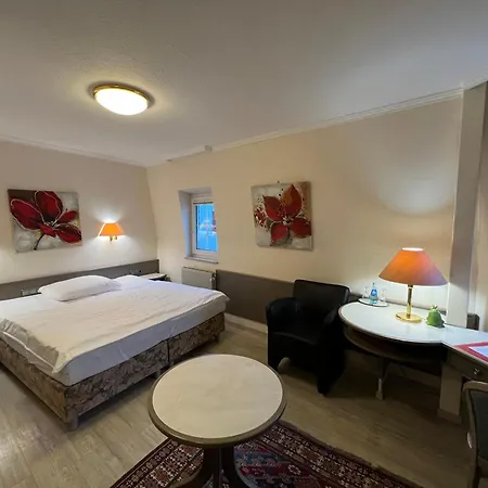 Hessischer Hof 3* Butzbach