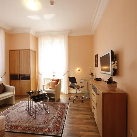 Hessischer Hof Отель