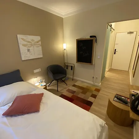 Hessischer Hof Hotel 3*